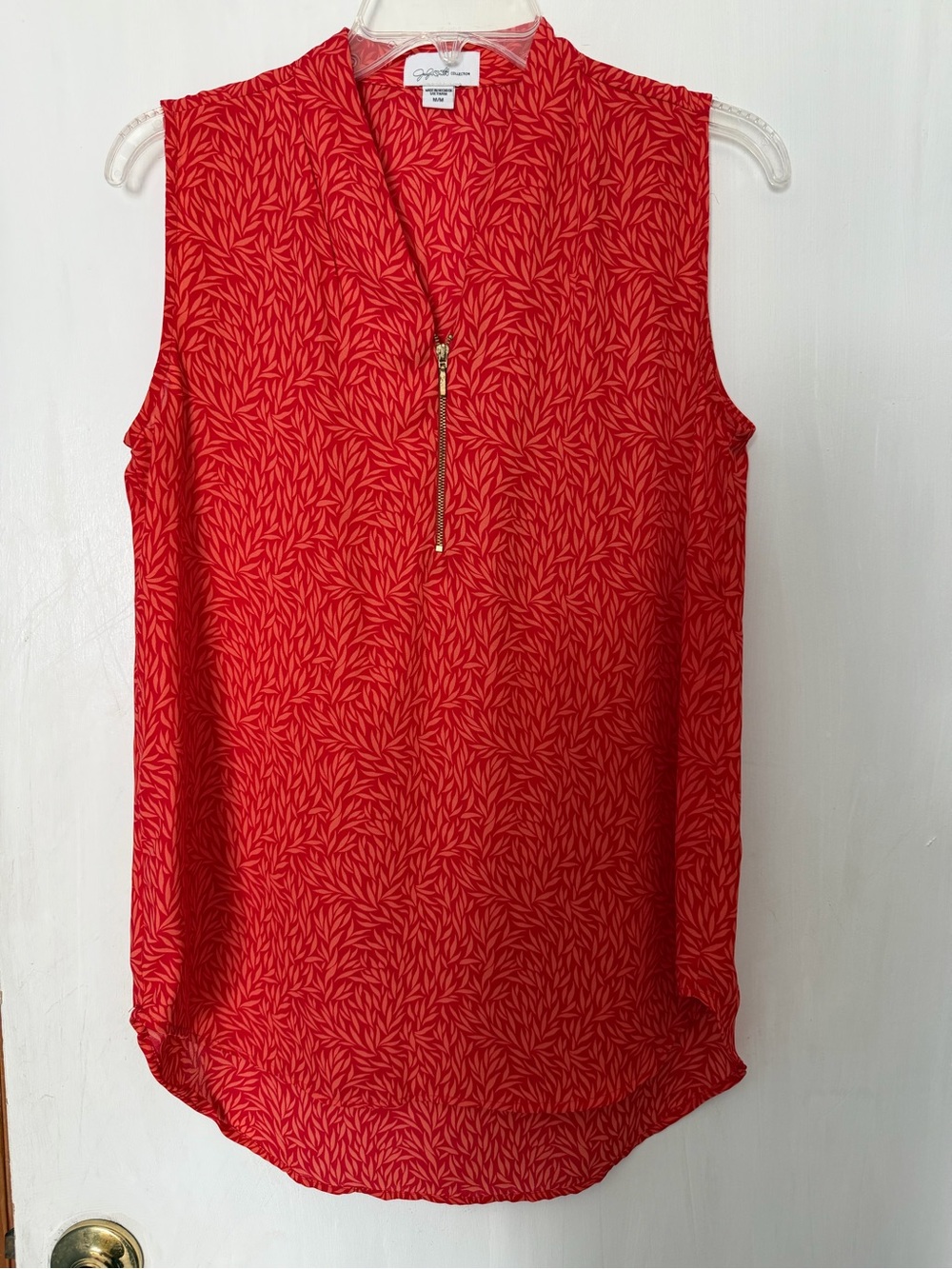 Women’s Sleeveless Top / Blouse, Size Medium